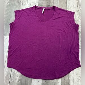Athleta Cloudlight Stratus Tee Exotic Fuchsia Shirt XL Oversized Stretch